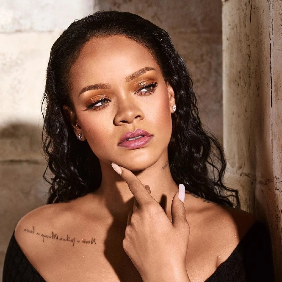 Fenty Beauty by Rihanna’dan Concealer’ın 50 Tonu rihanna fenty beauty