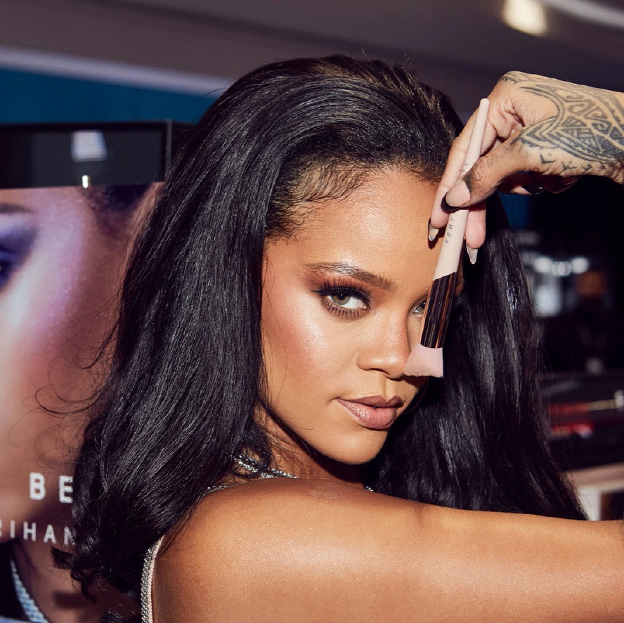 Kış Bitmeden Denemeniz Gereken 5 Yeni Makyaj Ürünü fenty beauty rihanna