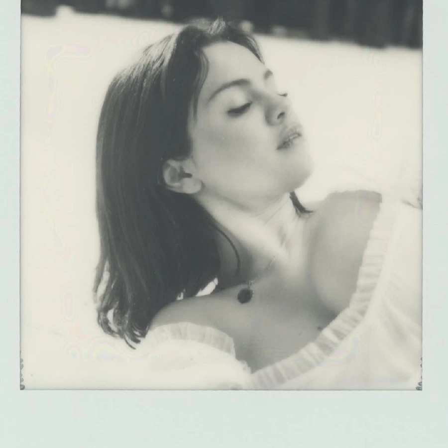 Selena Gomez Instagram'a Geri Döndü! selena gomez instagram