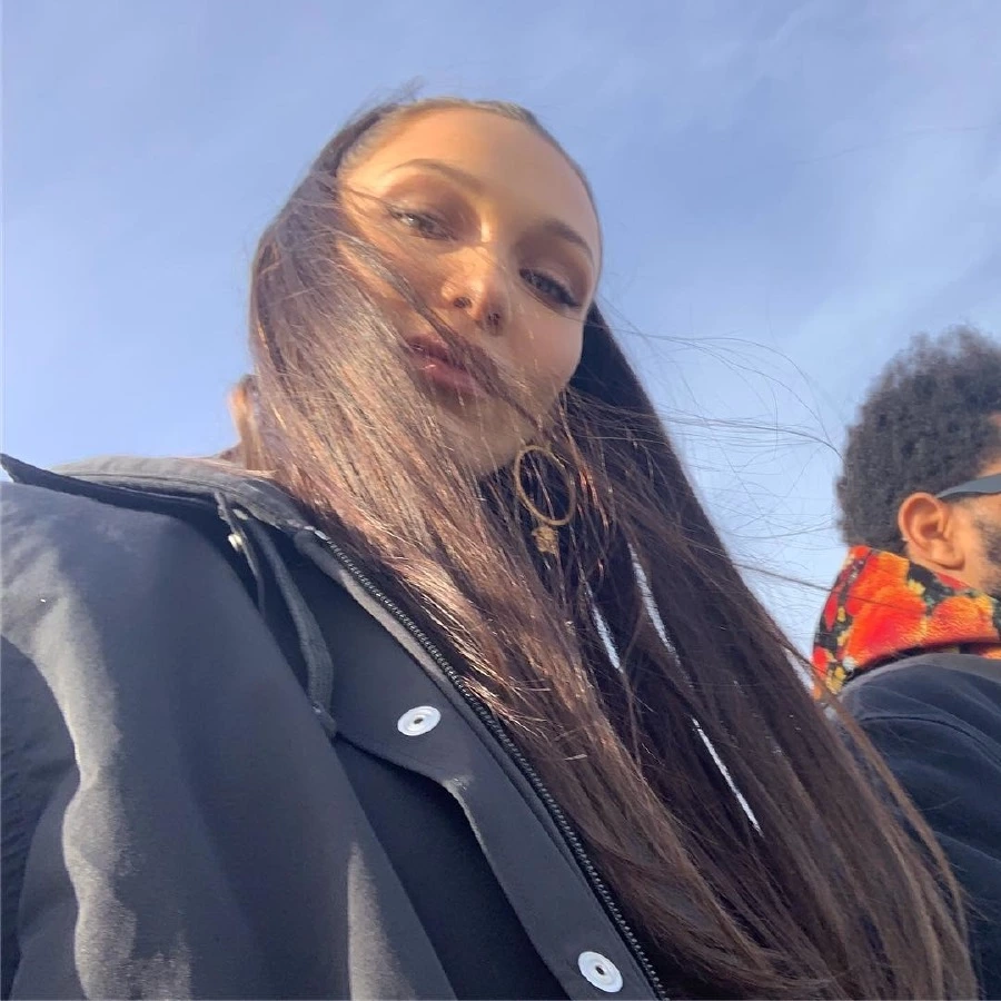 Bella Hadid'den Ultra Yüksek At Kuyruğu bella hadid