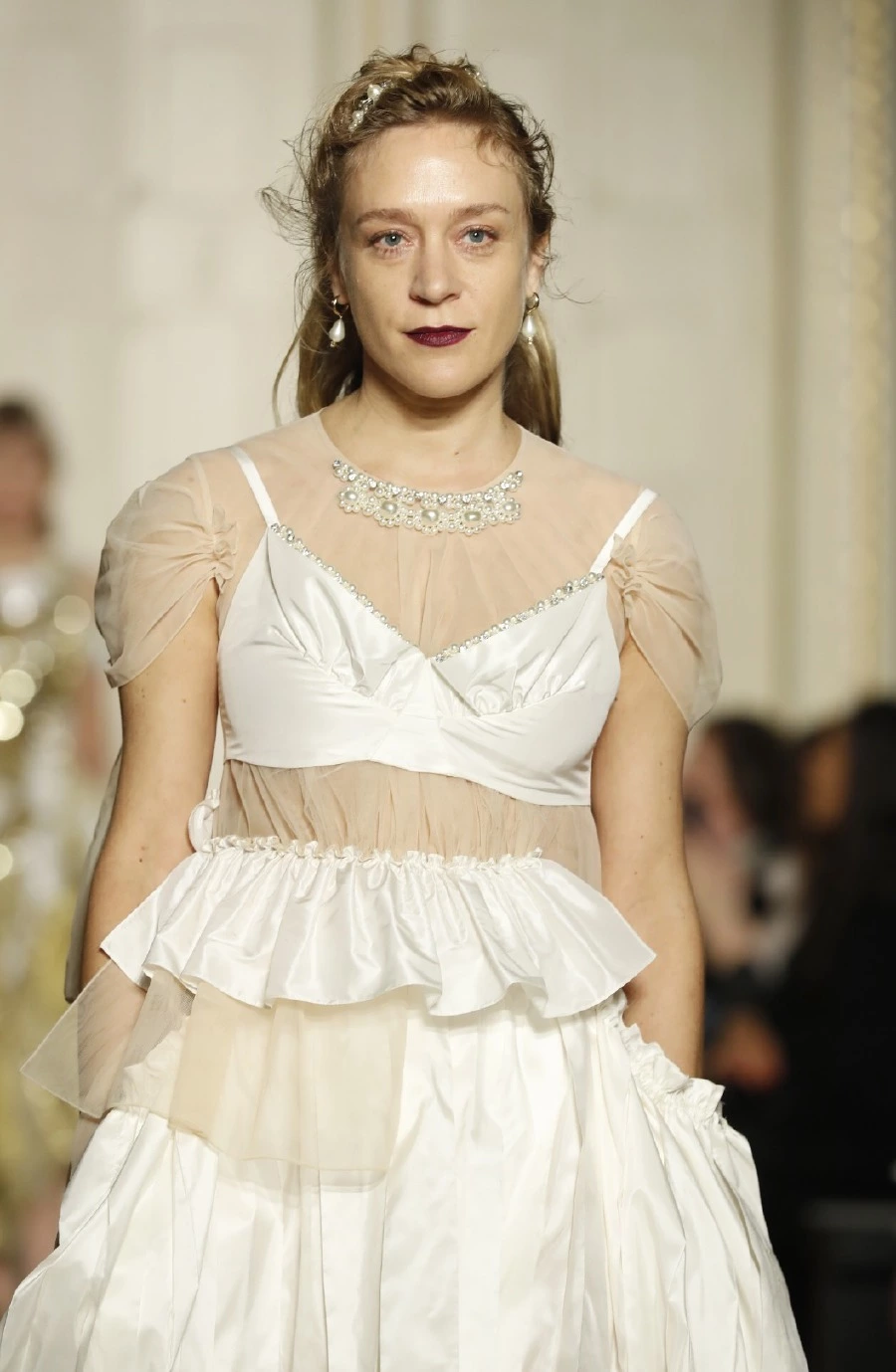 Simone Rocha'nın Gotik Perisi: Chloë Sevigny chloe sevigny