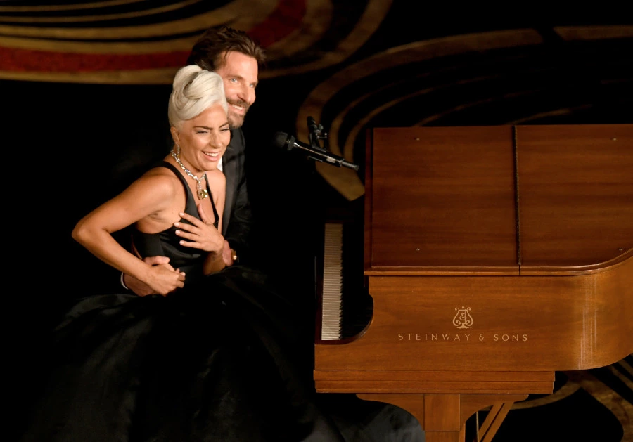Gecenin Dilemması: Lady Gaga ve Bradley mi, Ally ve Jackson mı? lady gaga bradley cooper