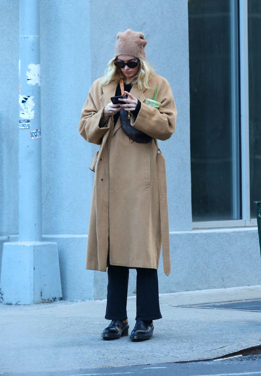 Elsa Hosk'un Konformist Stili elsa hosk