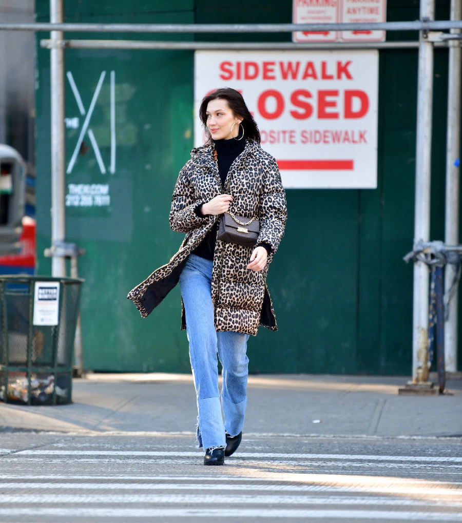 Bella Hadid Hangi Podyum Akımından Etkilendi? bella hadid