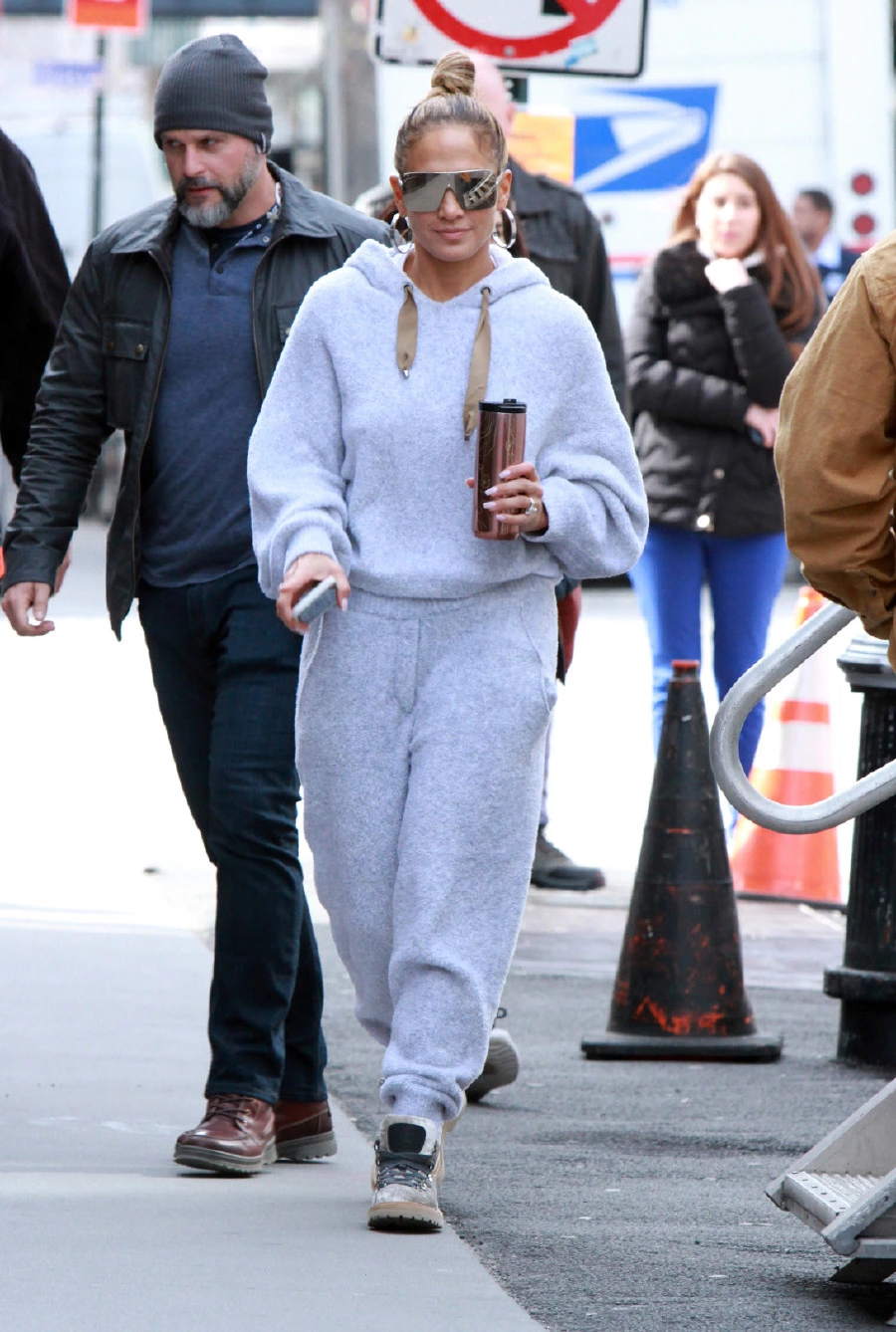 Jennifer Lopez'in Açık Havadaki Ev Konforu jennifer lopez