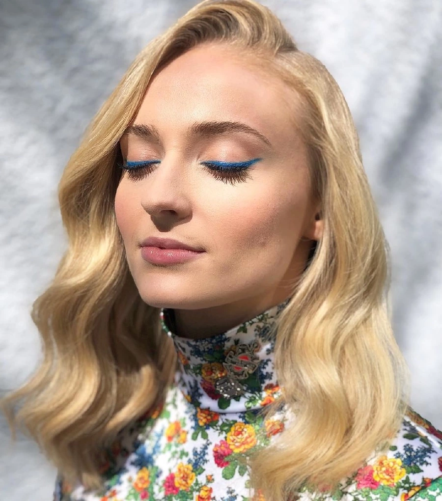 sophie turner