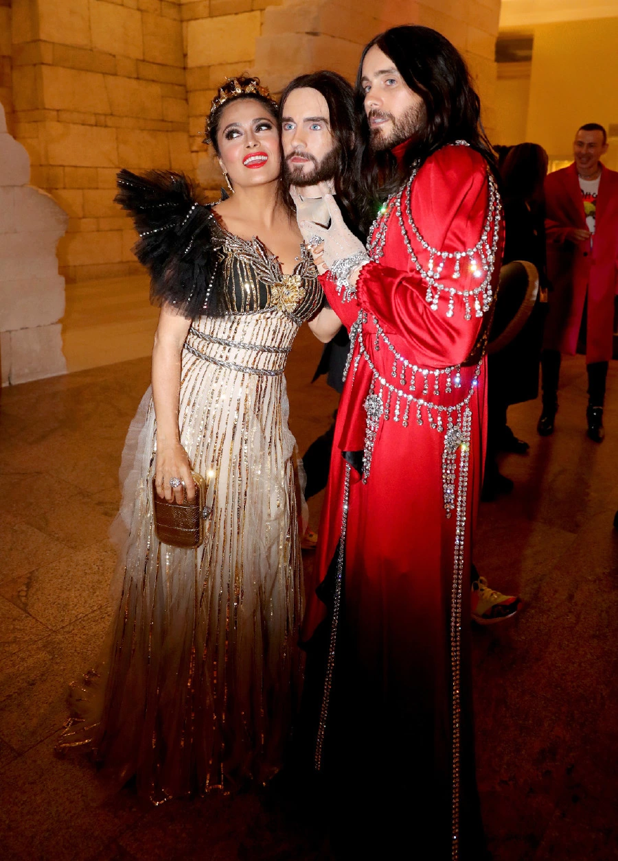 Jared Leto'nun Kafası Nereye, Biz Oraya!