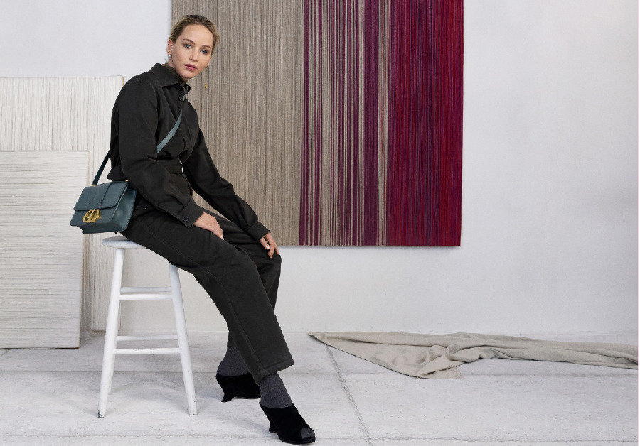 İkonik Dior Görünümünün Sentezi: 30 Montaigne İkonik Dior Görünümünün Sentezi: 30 Montaigne