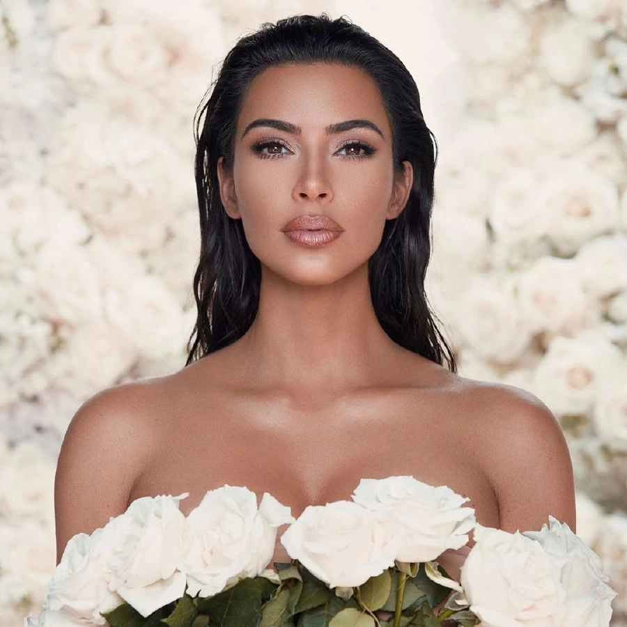 Bu Yaz Gelin Makyajınız Kim Kardashian’dan Bu Yaz Gelin Makyajınız Kim Kardashian’dan