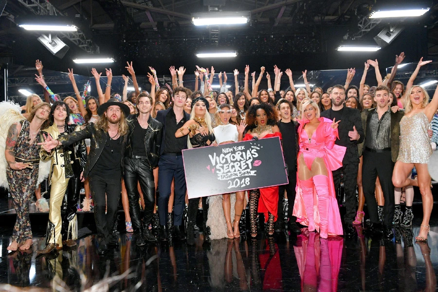 Victoria's Secret Şovu Televizyona Veda Ediyor Victoria's Secret Şovu Televizyona Veda Ediyor