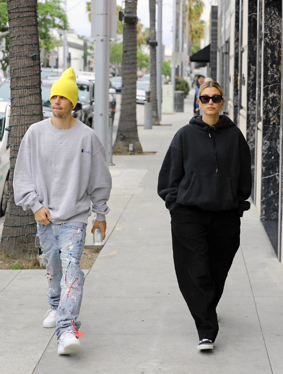 Justin Bieber'dan Hailey Baldwin'e Cartier Jesti hailey baldwin justin bieber