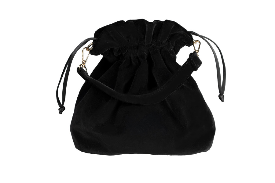 Velvet Potli Black: 380 TL