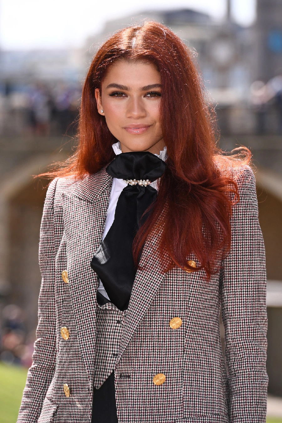 Zendaya'nın Yeni Saç Rengi: Sıcak Kızıl zendaya