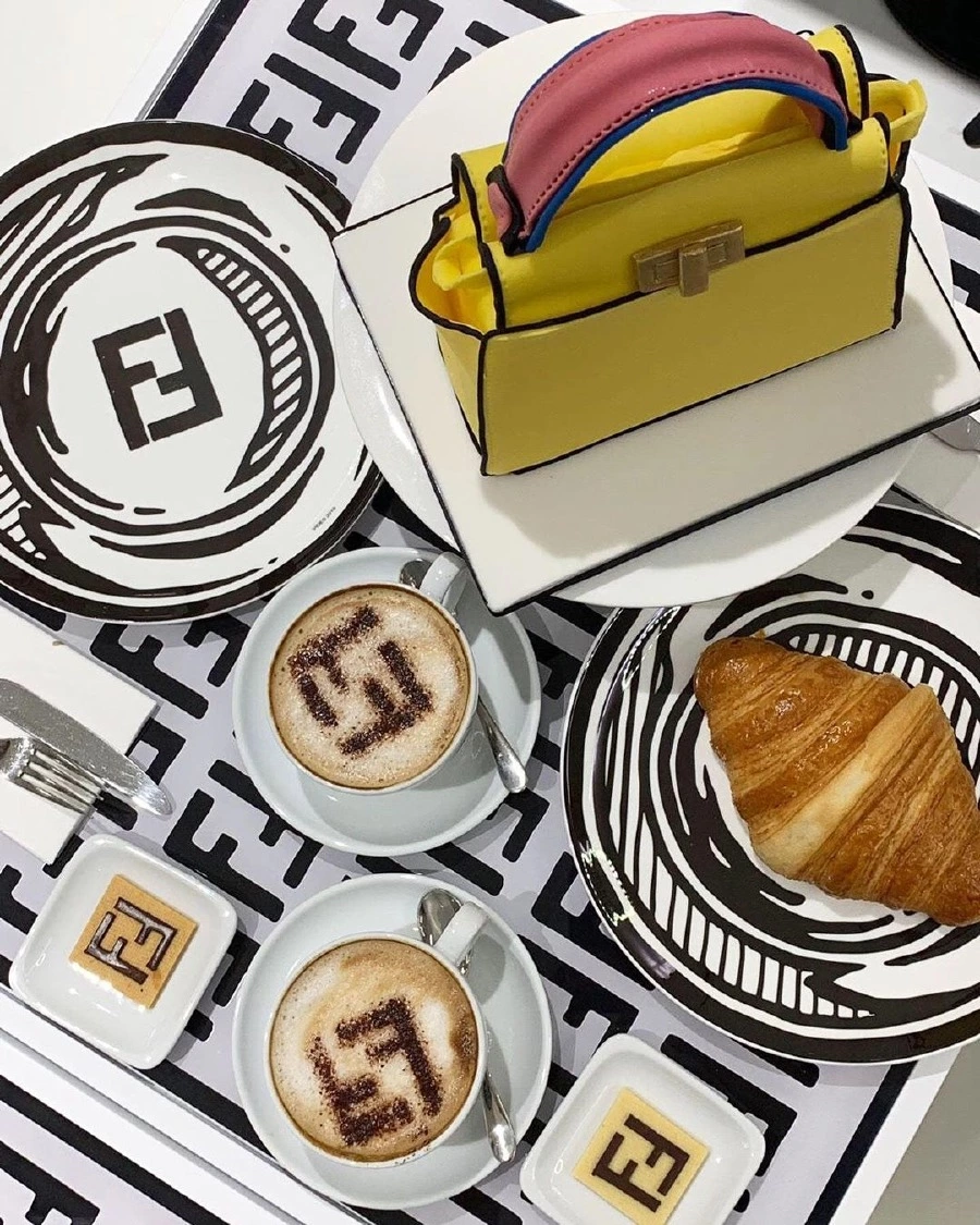 Moda ve Lezzeti Buluşturan Lokasyon: Fendi Caffe fendi, kafe, harrods