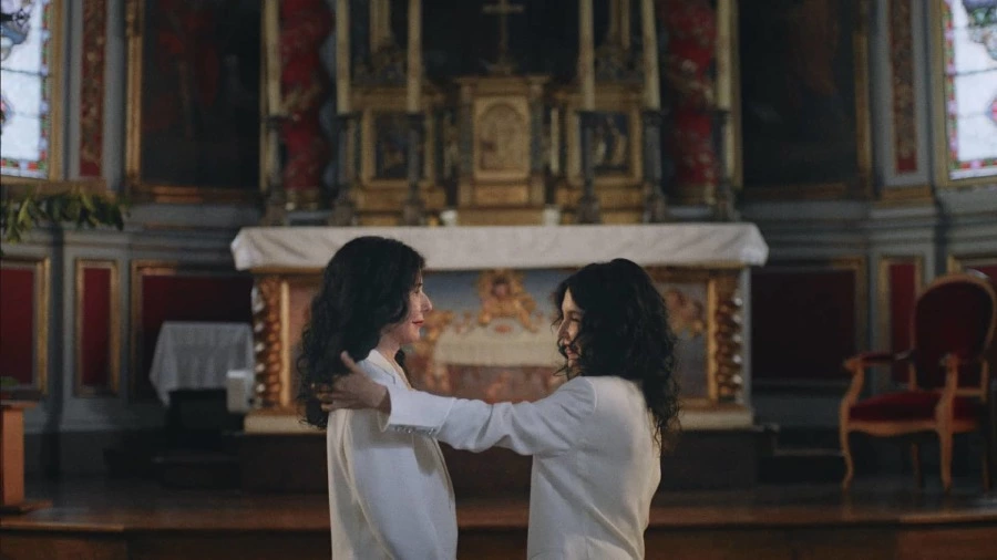 Burberry ve Nowness Sunar: The Dreamers Burberry, Nowness, The Dreamers