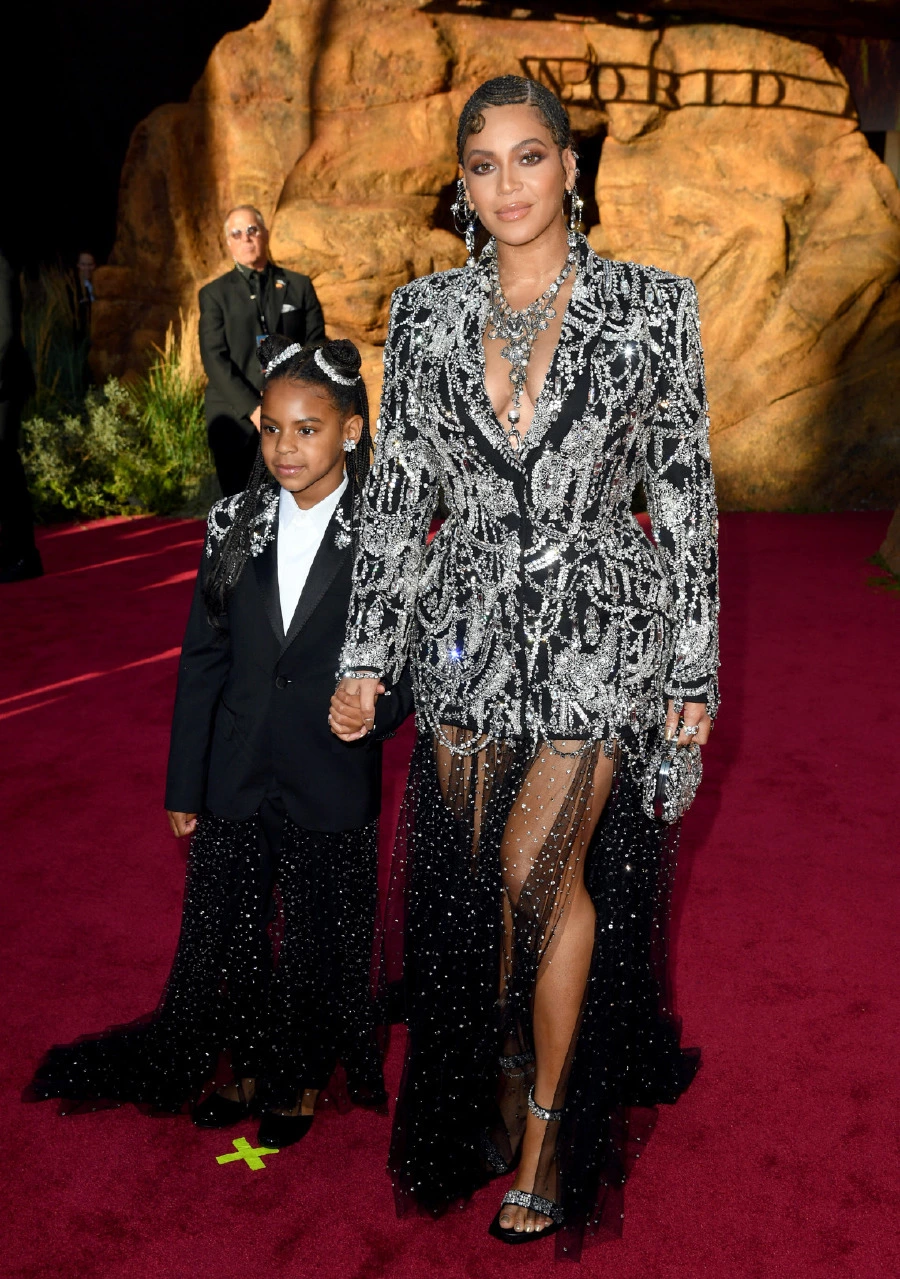 Beyoncé Kızı Blue Ivy ile The Lion King Galasında, Ultra Uyumlarıyla! beyonce,blue,ivy,the,lion,king