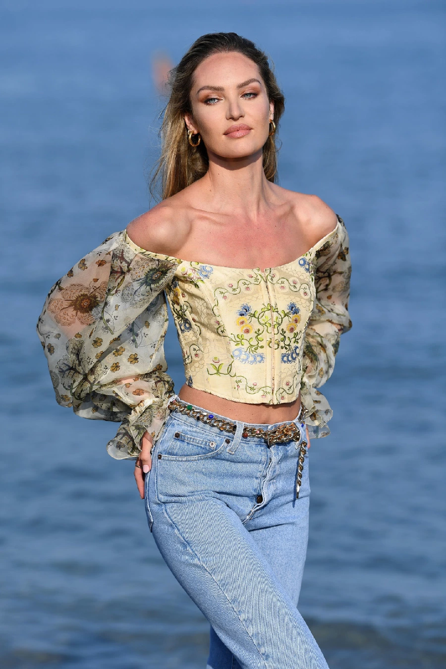 Venedik'te Bir Romantik: Candice Swanepoel Venedik'te Bir Romantik: Candice Swanepoel