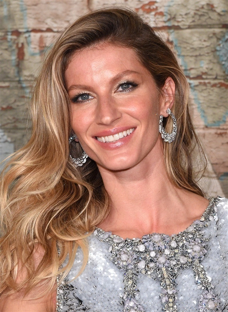 Dior Capture Totale'in Yeni Yüzü Gisele Bündchen gisele bündchen