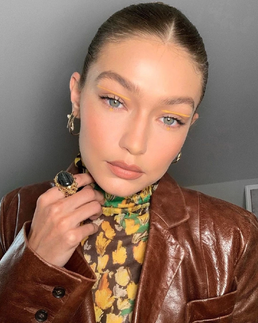 Gigi Hadid'in Yaratıcı ve Deneysel Gece Makyajı gigi hadid