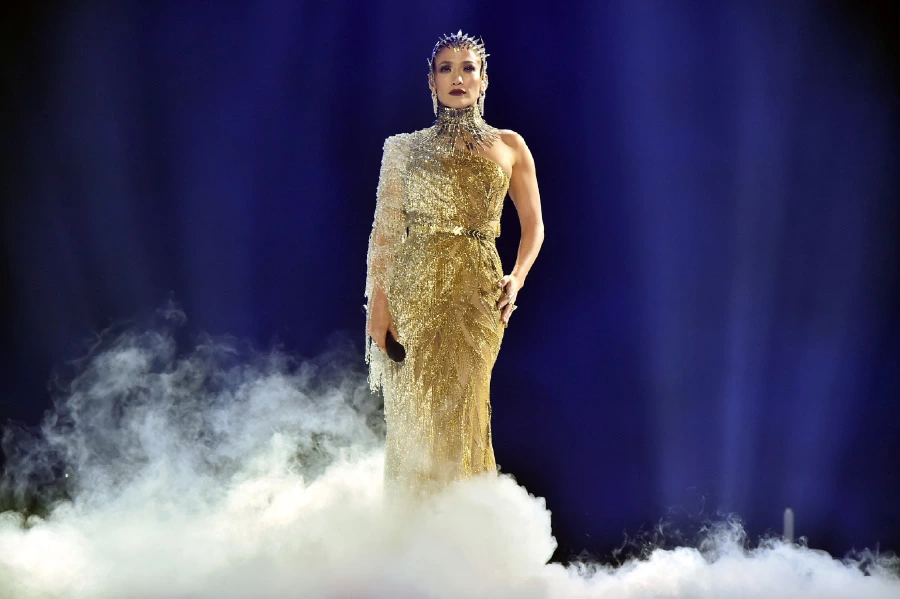 Versace'nin Altın Tanrıçası Jennifer Lopez jennifer lopez