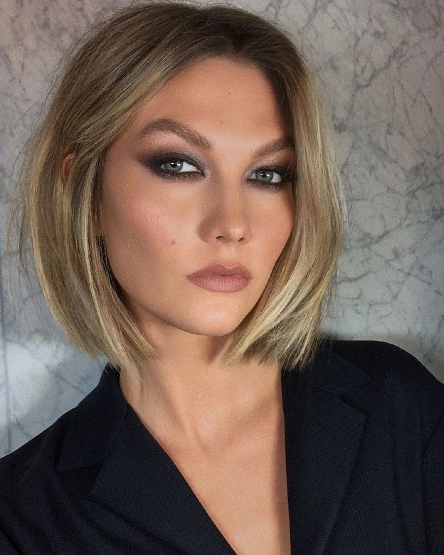 İpuçlarıyla Karlie Kloss'un Dumanlı Gece Makyajı karlie kloss