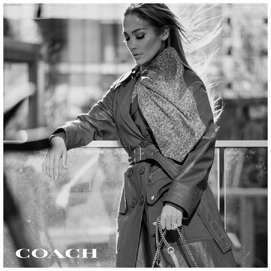 Jennifer Lopez Coach'un Yeni Yüzü Jennifer Lopez Coach'un Yeni Yüzü