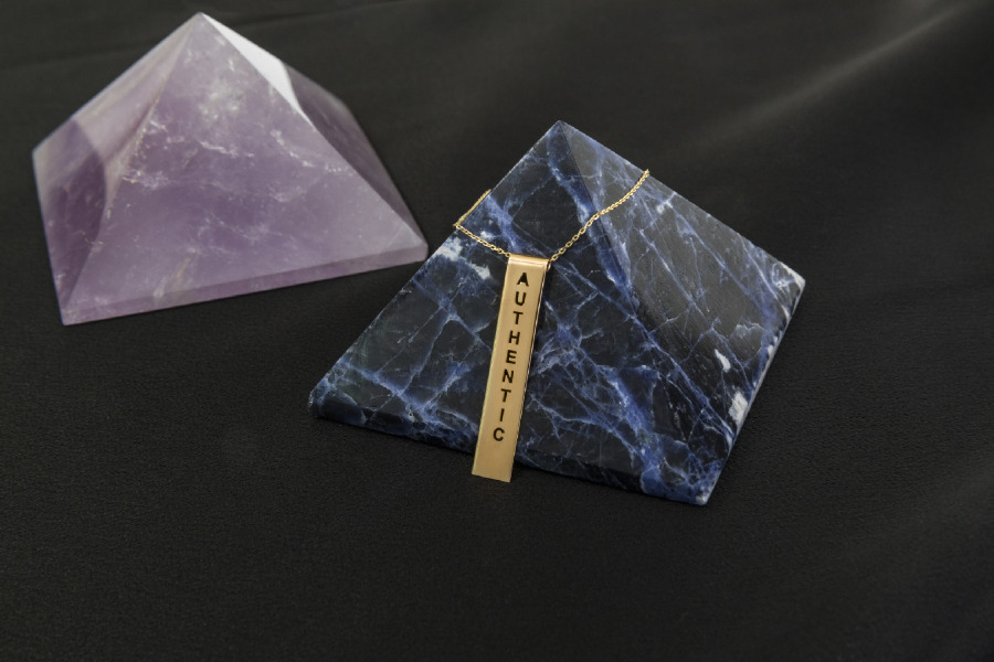 Hem Tensel Hem de Tinsel Meseleler: Meditation