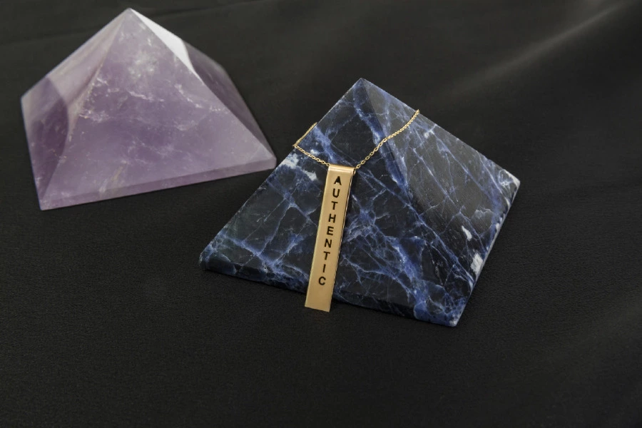 Hem Tensel Hem de Tinsel Meseleler: Meditation Hem Tensel Hem de Tinsel Meseleler: Meditation