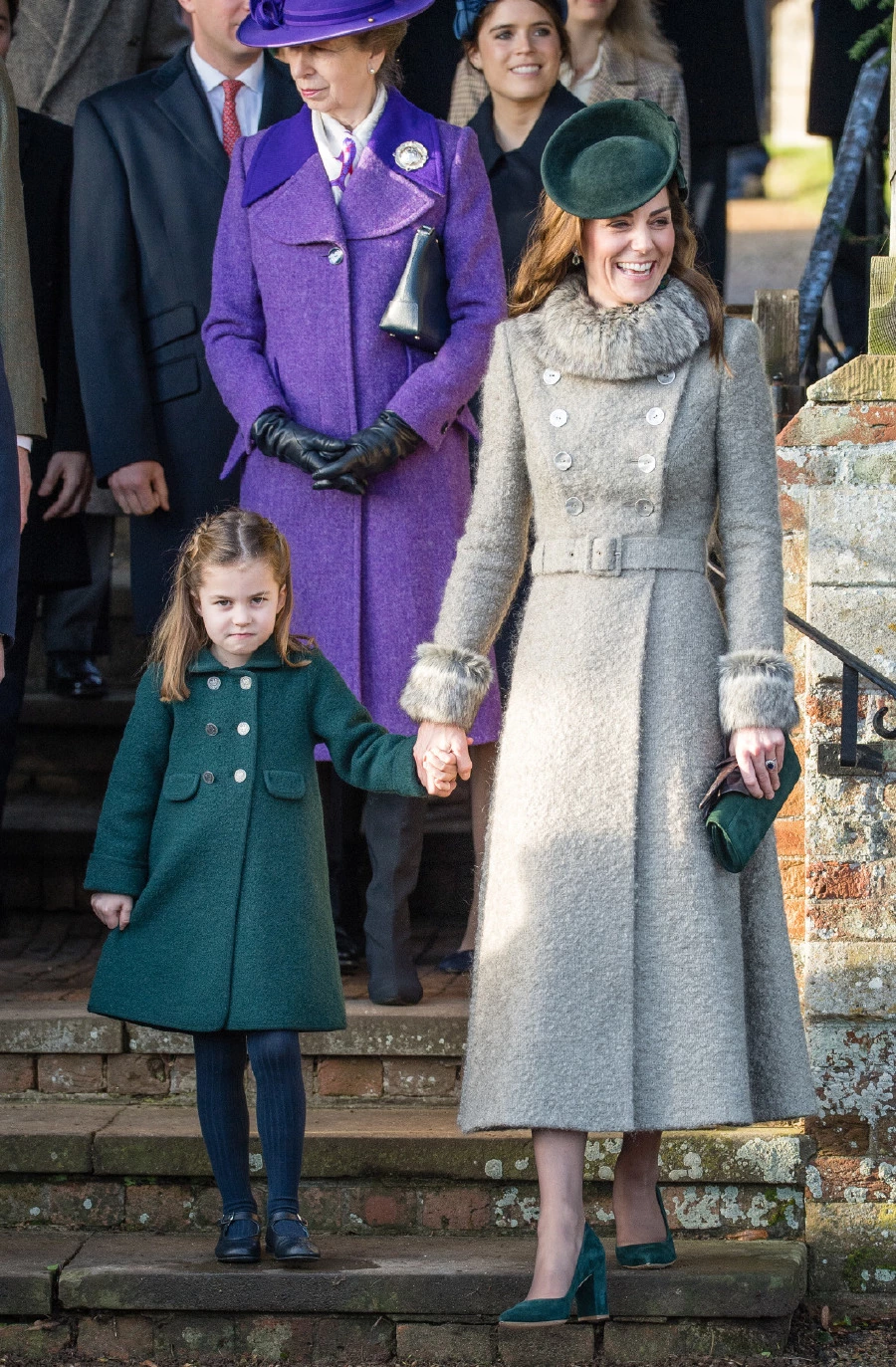 Kate Middleton ve Prenses Charlotte'un Ultra Uyumlu Stil Anı Kate Middleton ve Prenses Charlotte'un Ultra Uyumlu Stil Anı