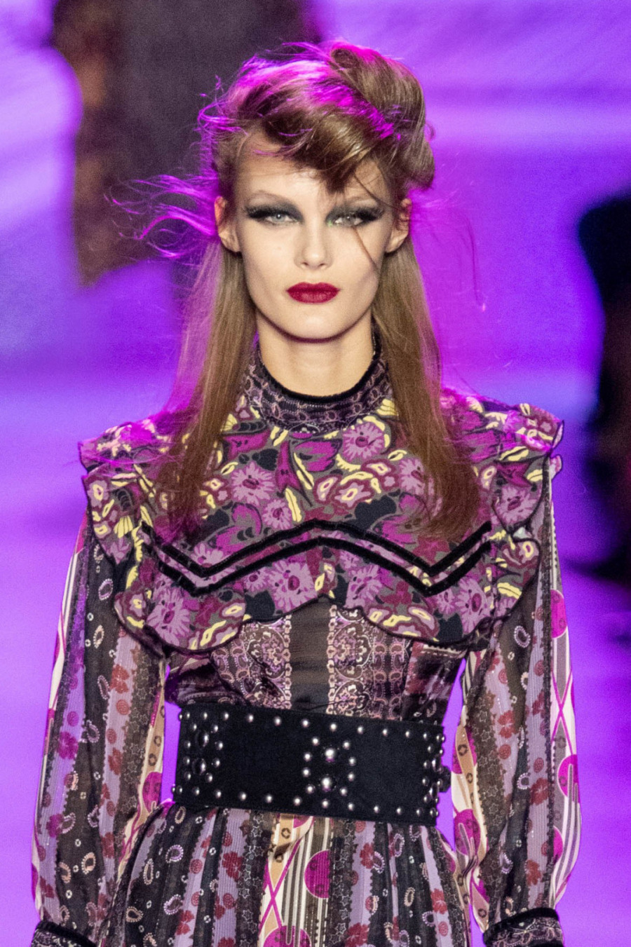 Anna Sui'nin Grunge Esintisi