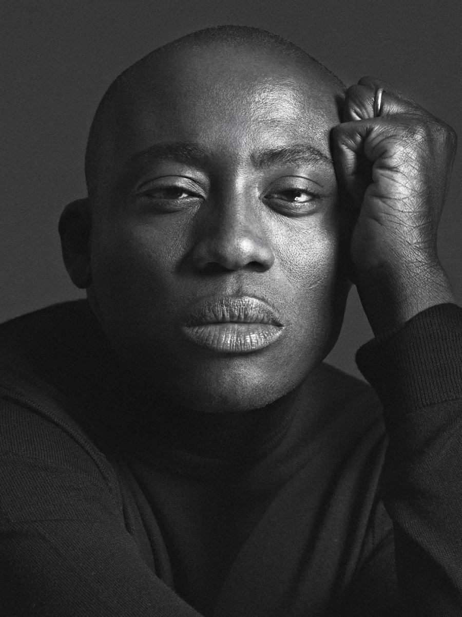 Edward Enninful: “Irkçılık Küresel Bir Mesele” Edward Enninful: “Irkçılık Küresel Bir Mesele”
