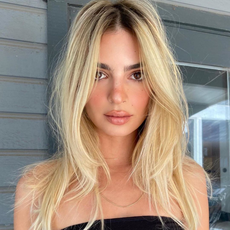 Sarışınlar Kulübü'nün Yeni Üyesi Emily Ratajkowski