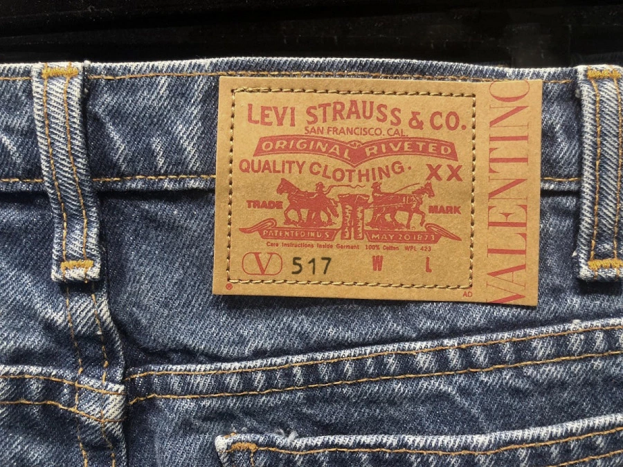 Valentino ile Levi's Birlikteliği Valentino ile Levi's Birlikteliği