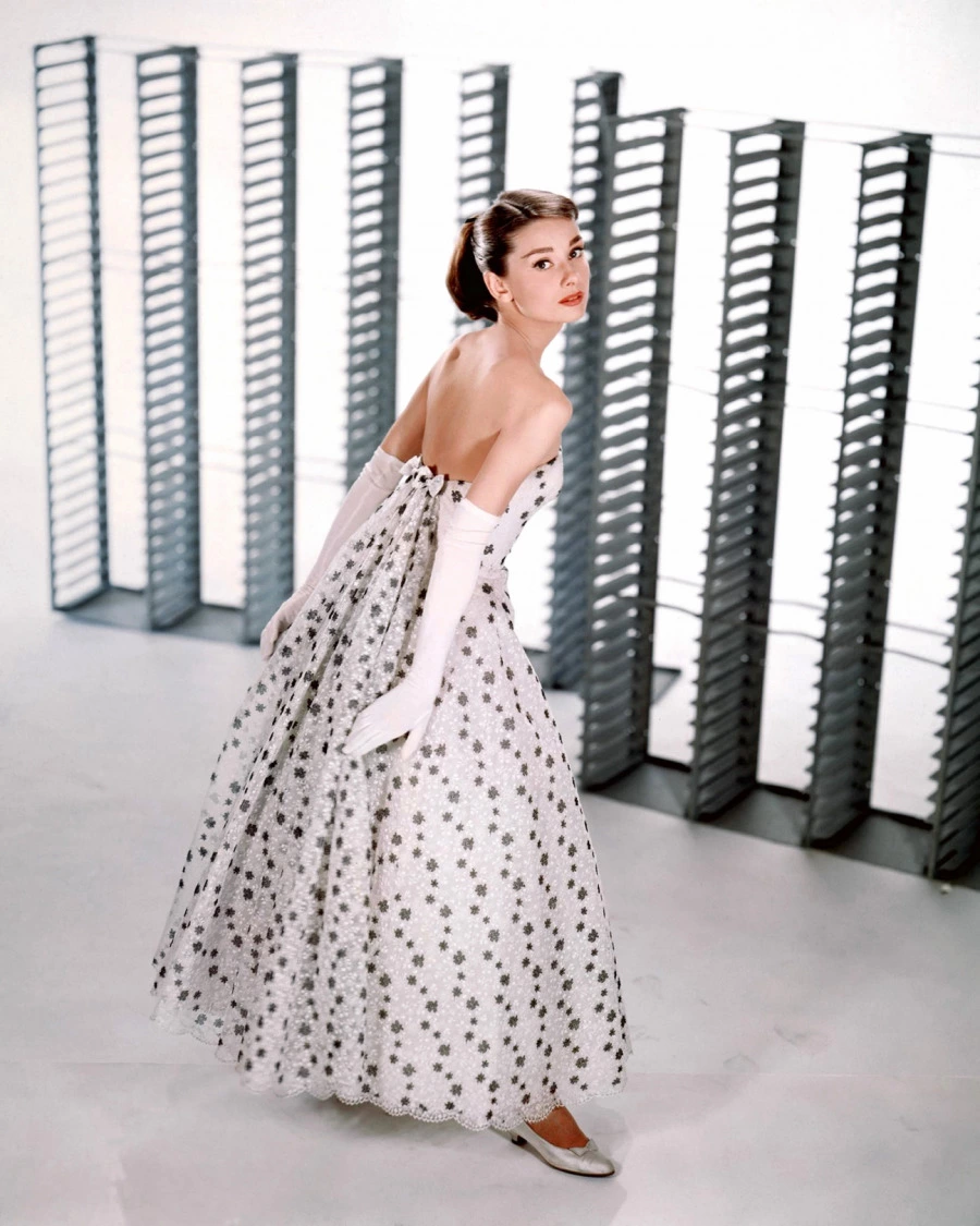 Audrey Hepburn'ün Hayatı Film Oluyor Audrey Hepburn'ün Hayatı Film Oluyor