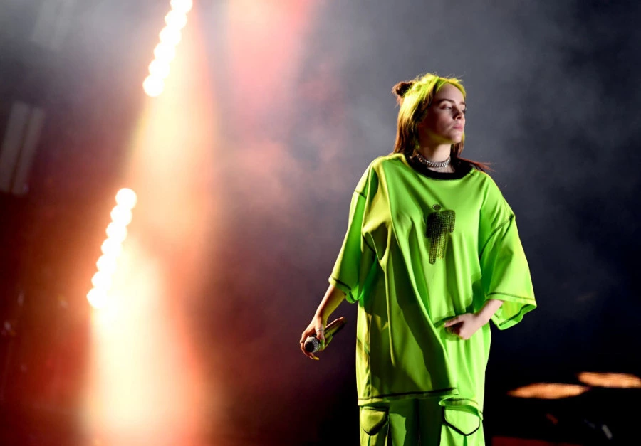 Billie Eilish’in Parlak Kariyerine Yakından Bakış Billie Eilish’in Parlak Kariyerine Yakından Bakış