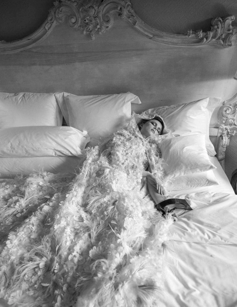 Sarılma Hissi Veren Ağırlıklı Battaniye İle Tanışın Vogue Paris