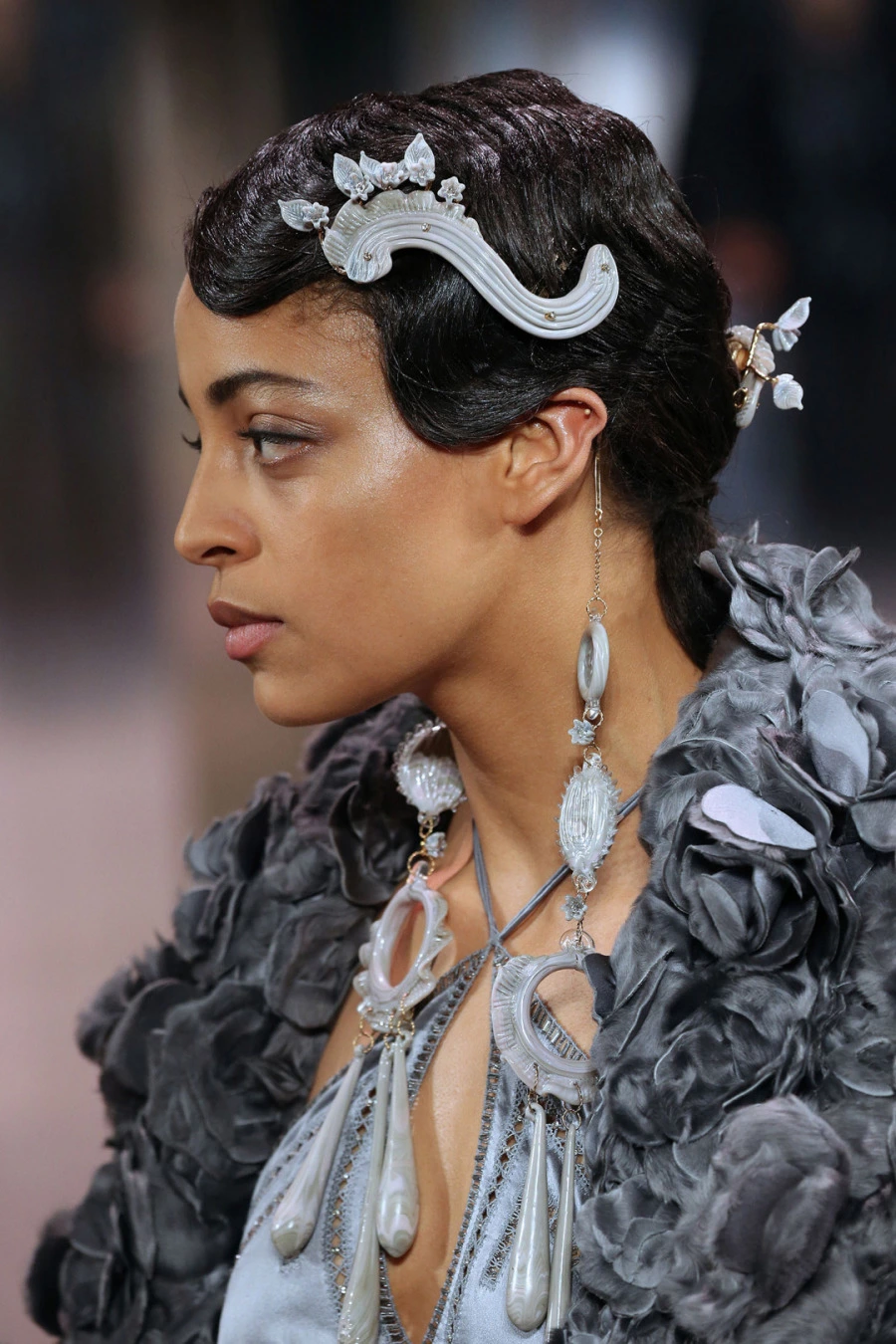 Uluslararası Vogue Güzellik Editörlerinden Haute Couture Moda Haftası Notları Uluslararası Vogue Güzellik Editörlerinden Haute Couture Moda Haftası Notları