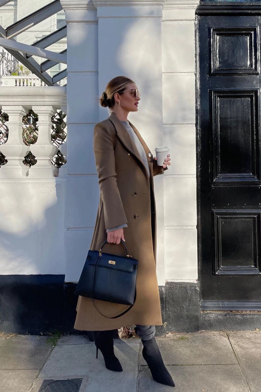 Biraz Topukluya Hayır Demeyiz Rosie Huntington-Whiteley