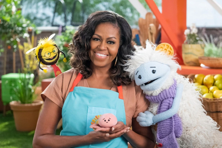 Michelle Obama’dan Çocuklara Özel Yemek Programı Michelle Obama’dan Çocuklara Özel Yemek Programı