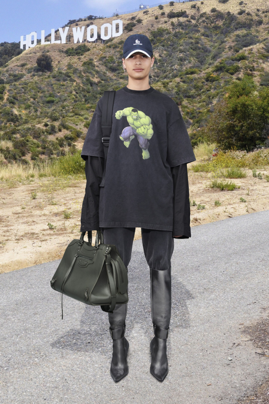 00025-Balenciaga-PreFall-21