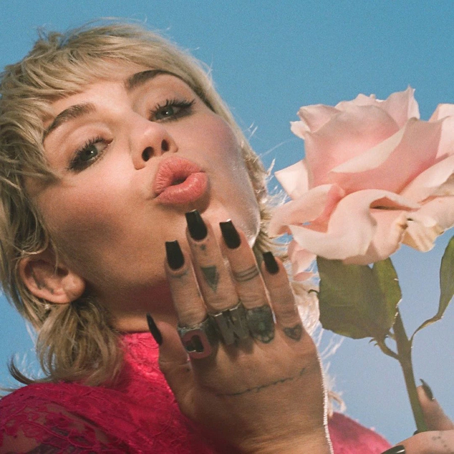 Gucci, Miley Cyrus