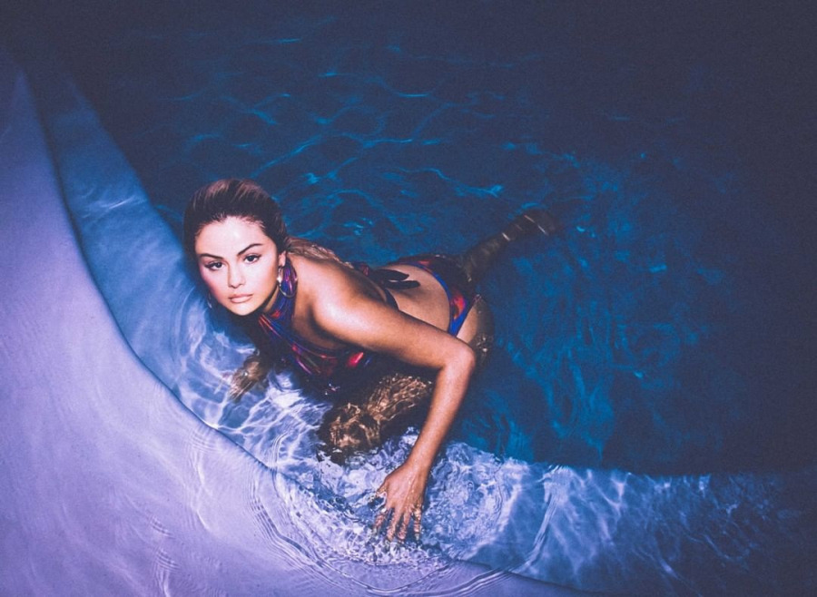 Selena Gomez, La'Mariette