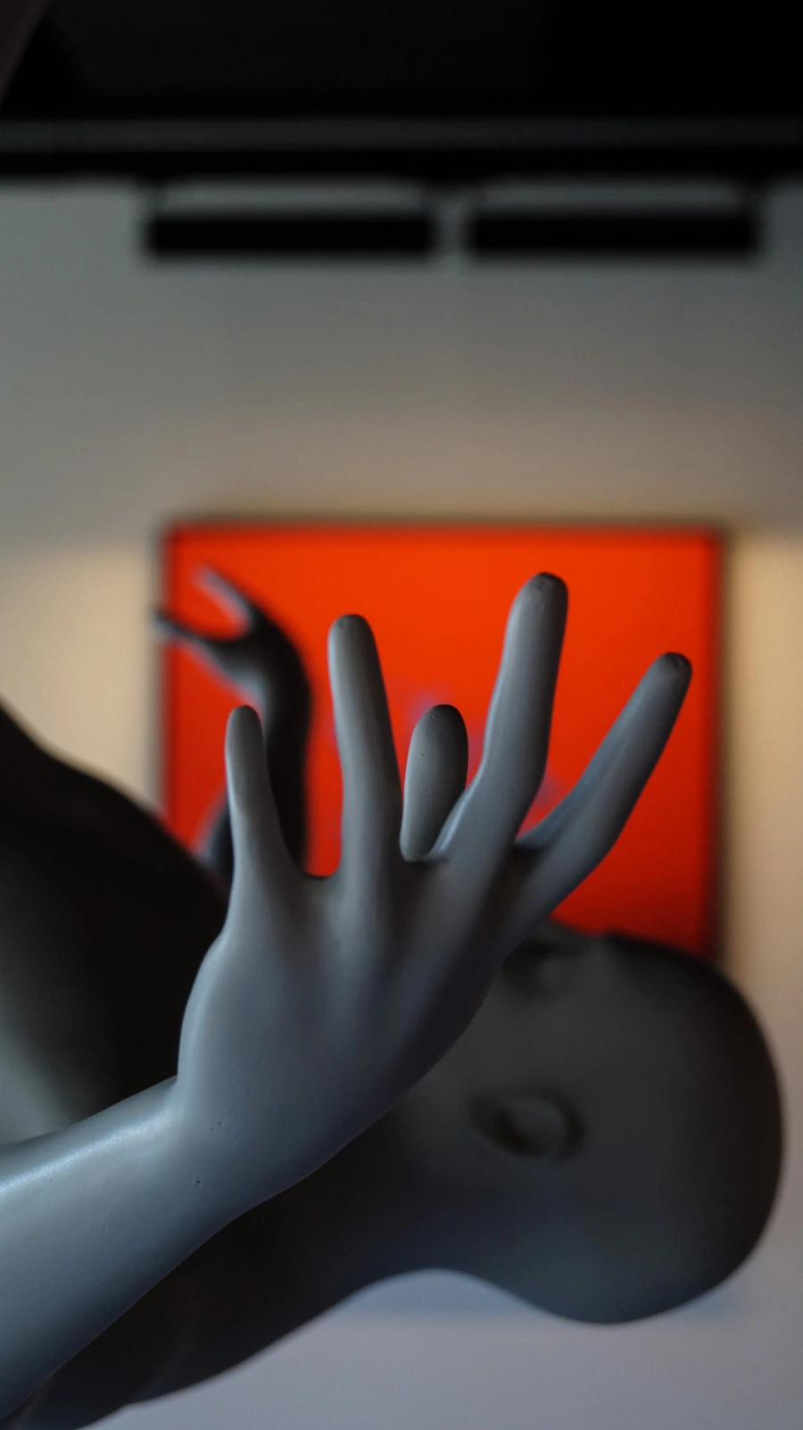 Yeni Sanat Alanı Loft Art, Humano Sergisi ile Kapılarını Açıyor Yeni Sanat Alanı Loft Art, Humano Sergisi ile Kapılarını Açıyor