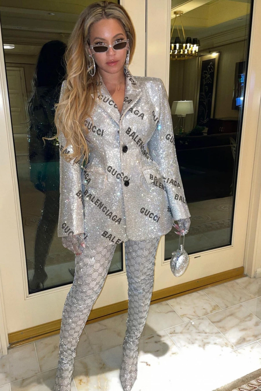 Beyoncé’nin Işıltılı Görünümden Yeni İşbirliklerine, Haftanın Öne Çıkan Moda Haberleri Beyonce