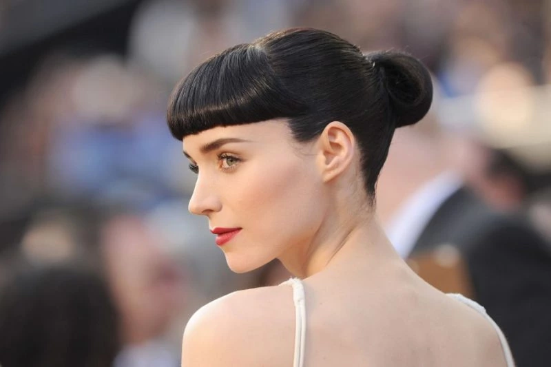 Rooney Mara, Audrey Hepburn Suretinde Rooney Mara, Audrey Hepburn Suretinde