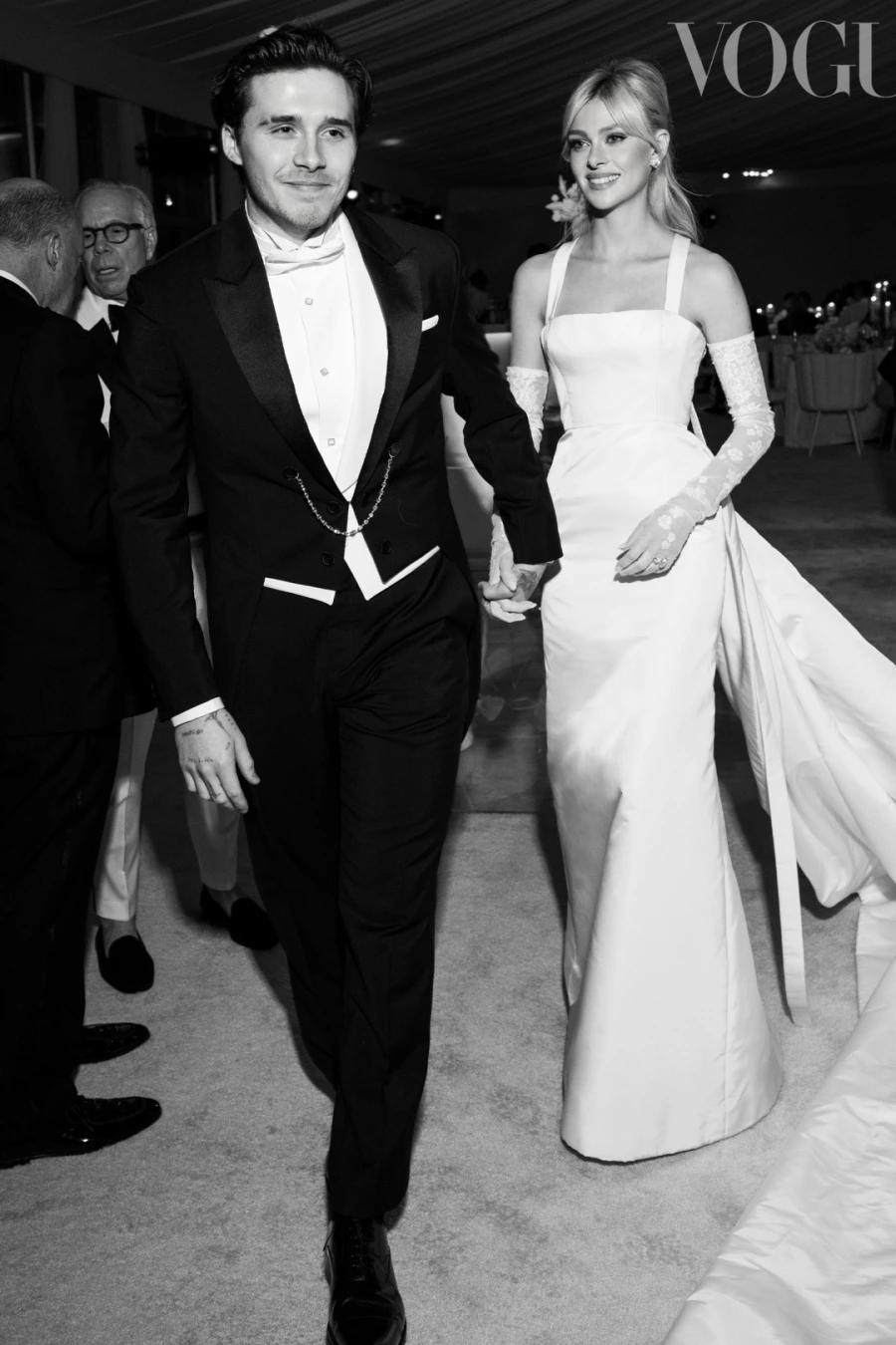 Bir Peri Masalı Hikayesi Nicola Peltz ve Brooklyn Beckham, Peltz Ailesi’nin Oceanfront Palm Beach malikanesinde evlendi.