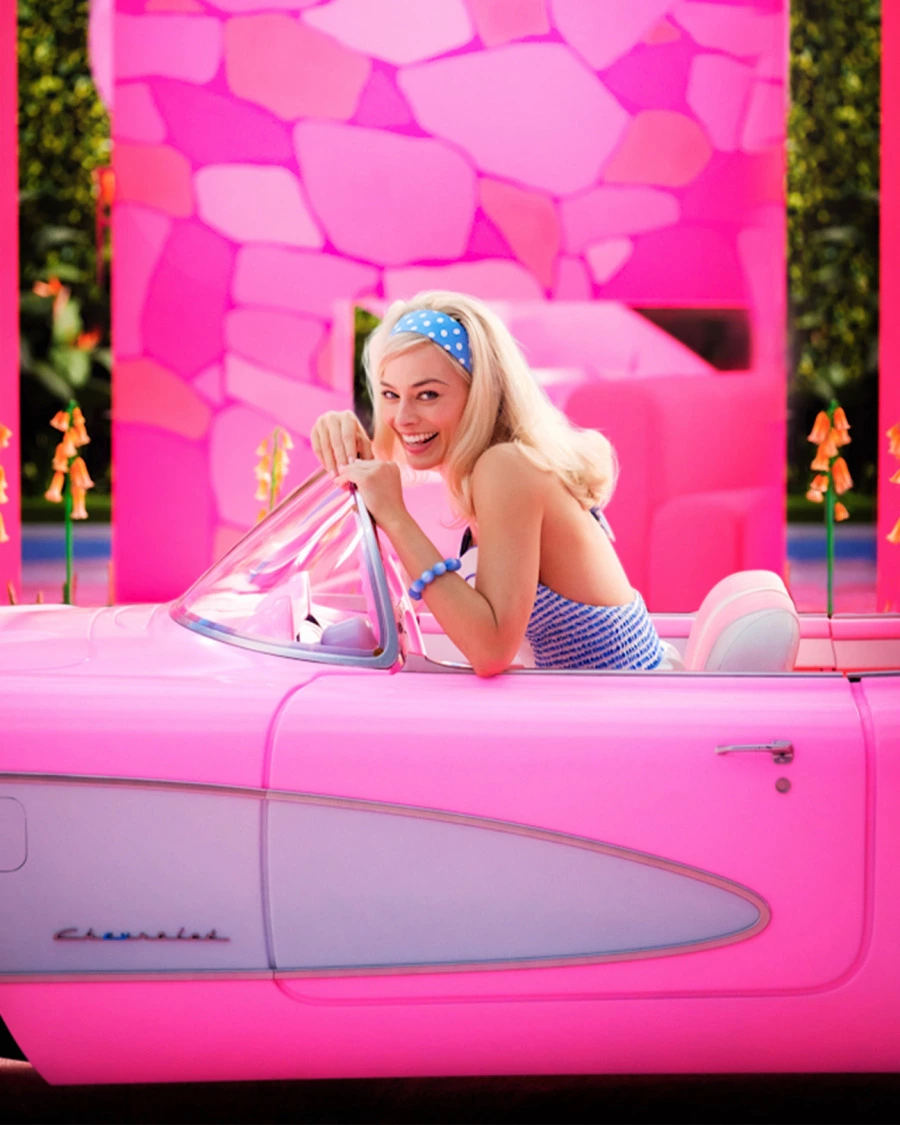 Barbie'ye İlk Bakış BARBIE