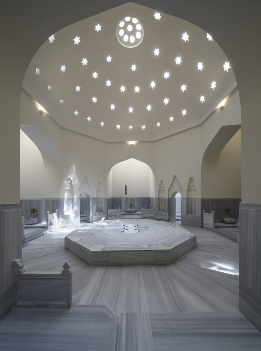 The Çinili Hamam Bienal İçin Kapılarını Açıyor