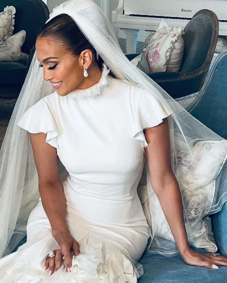 Jennifer Lopez'in Düğün Güzelliği için İpuçları Jennifer Lopez'in Düğün Güzelliği için İpuçları