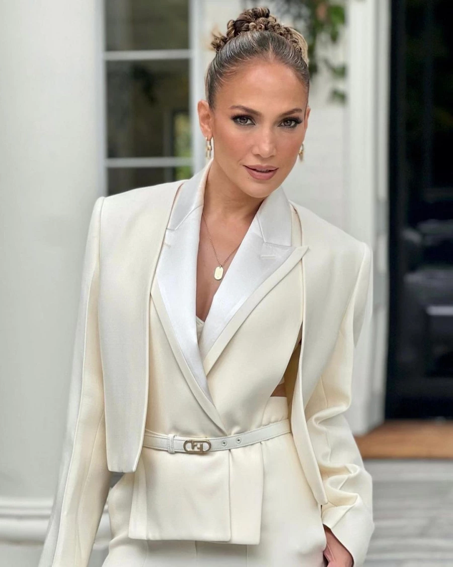 Jennifer Lopez